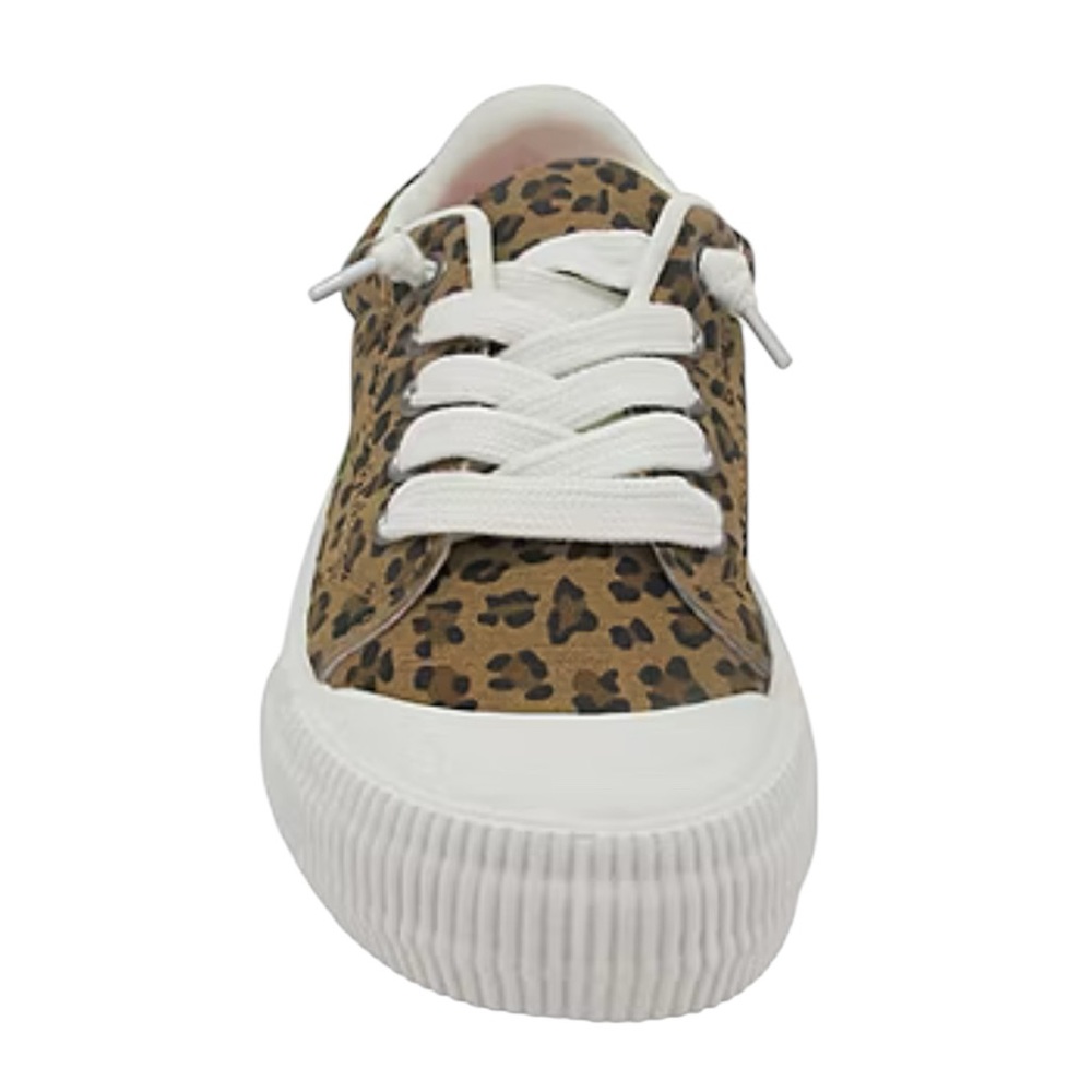POP NIB Leopard, White Platform Slip-on Sneakers | 7 - Picture 6 of 16